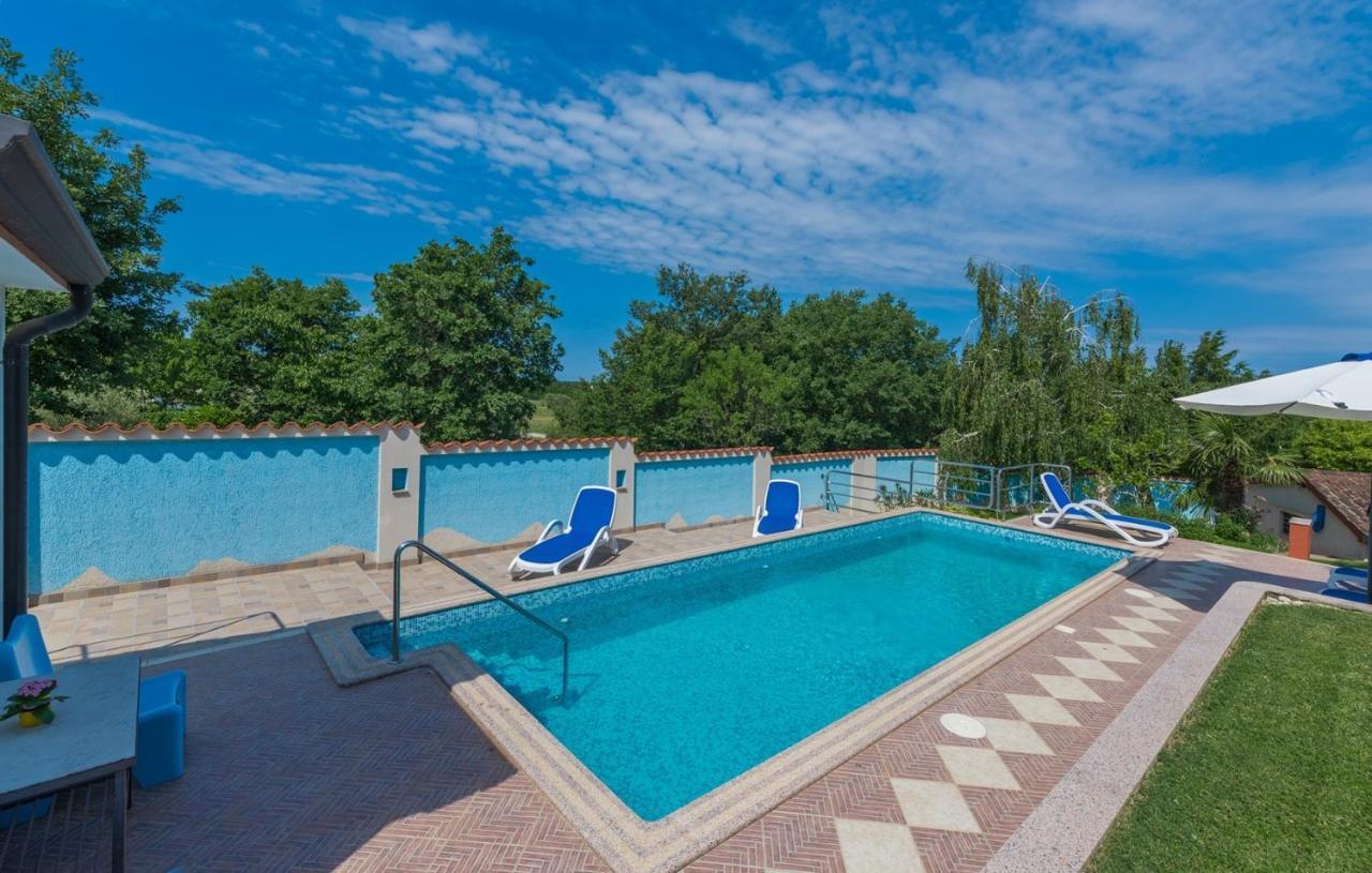 Vrvari Villa Anita With Common Pool מראה חיצוני תמונה
