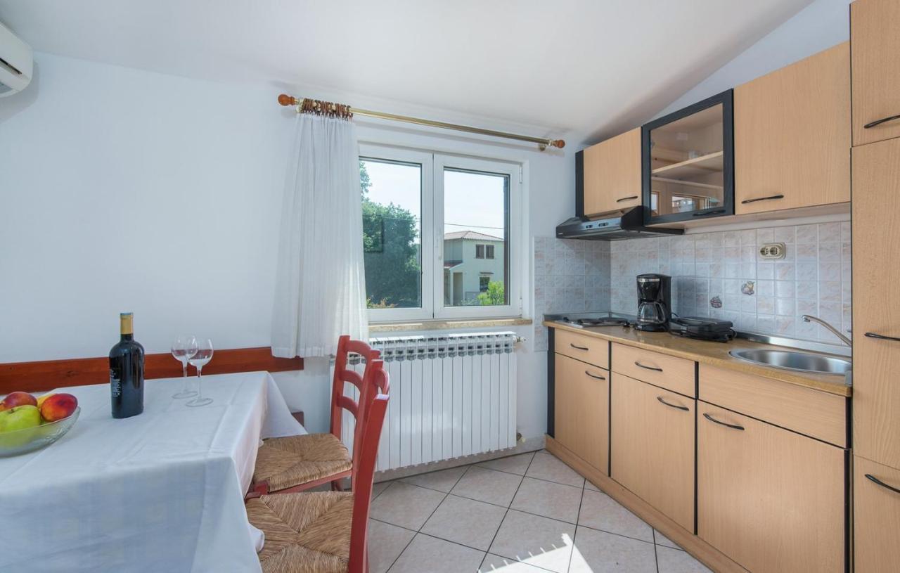 Vrvari Villa Anita With Common Pool מראה חיצוני תמונה